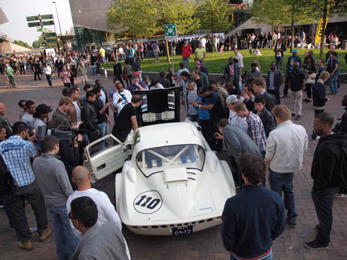 Hoofdrol in Fast & Furious Fast Five en op de circuits
